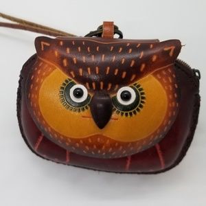 EMBOSSED GENUINE LEATHER OWL COIN PURSE/
